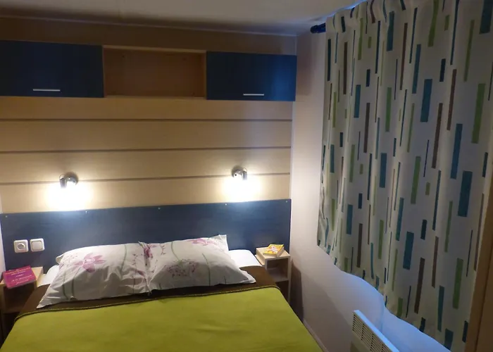 Camping Le Clos De La Lere