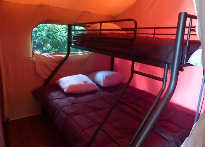 Camping Le Clos De La Lere