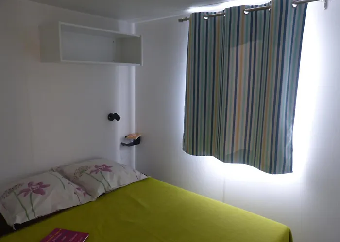 Camping Le Clos De La Lere